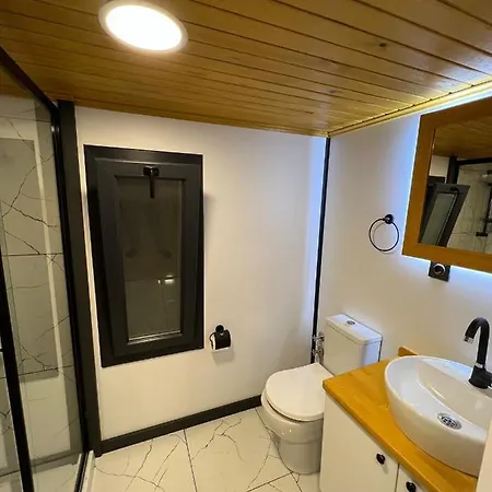 Clower Tiny House *