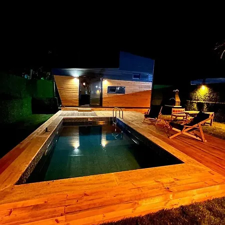 Clower Tiny House * サパンジャ