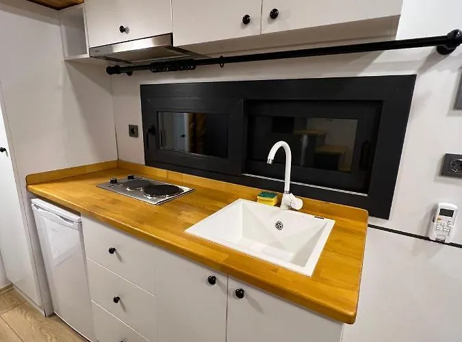 Hotel Clower Tiny House *